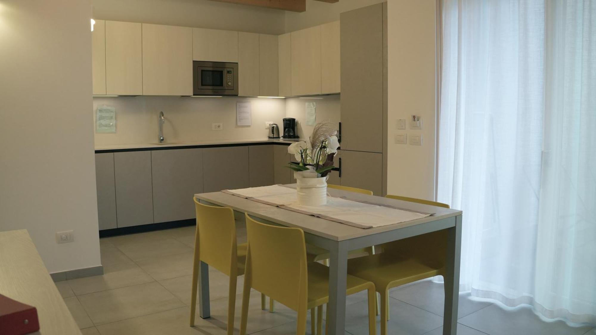 Casa Maria Apartments Рива-дель-Гарда Номер фото